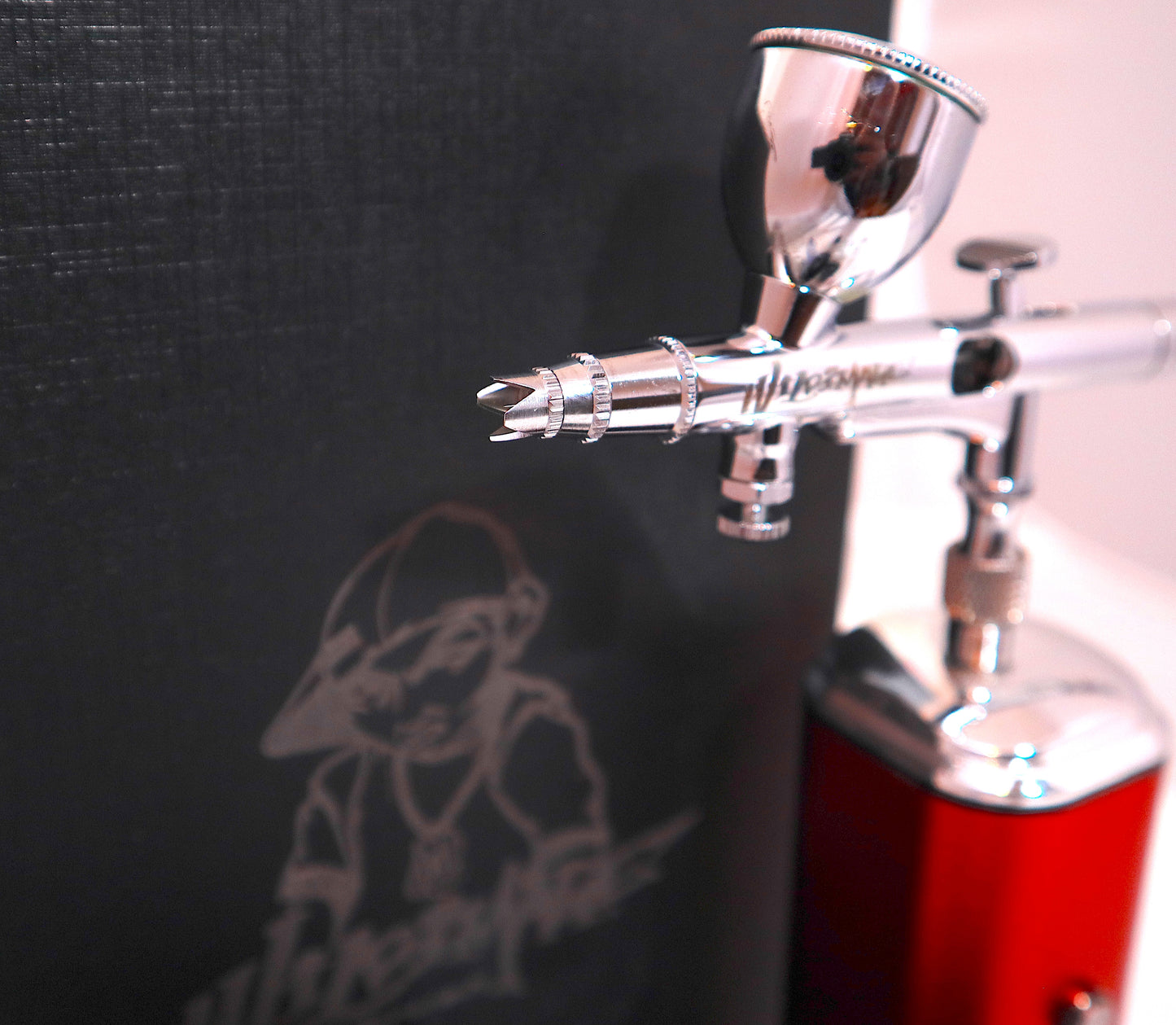 Wild Image Portable Cordless Airbrush Kit